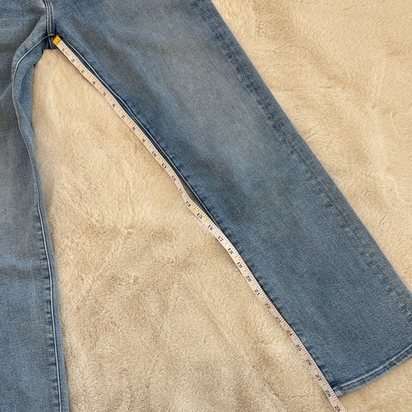 MOTHER-THE MID RISE HIKER HOVER. Color is Full Moon - Picture 10 of 14